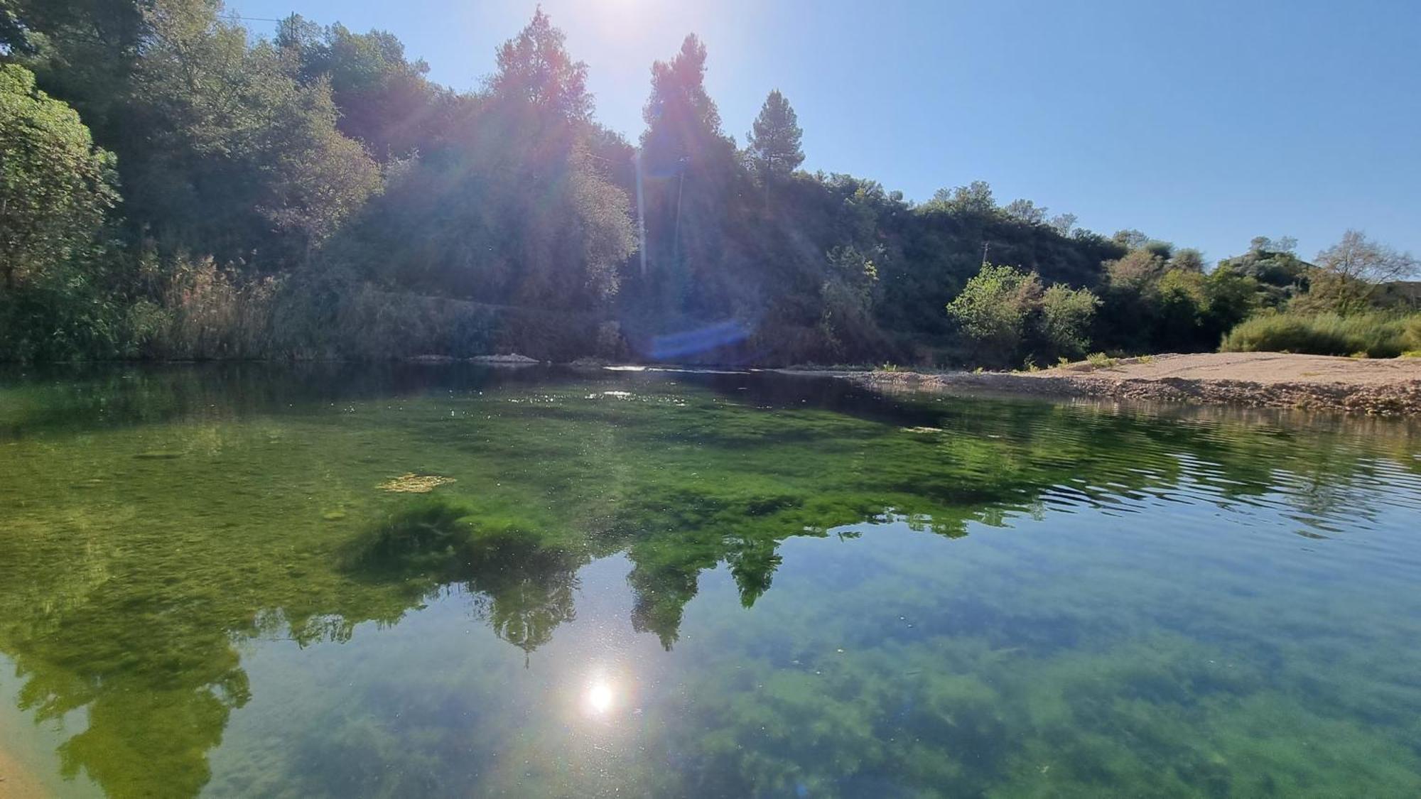 Arnés Les Valletes מראה חיצוני תמונה